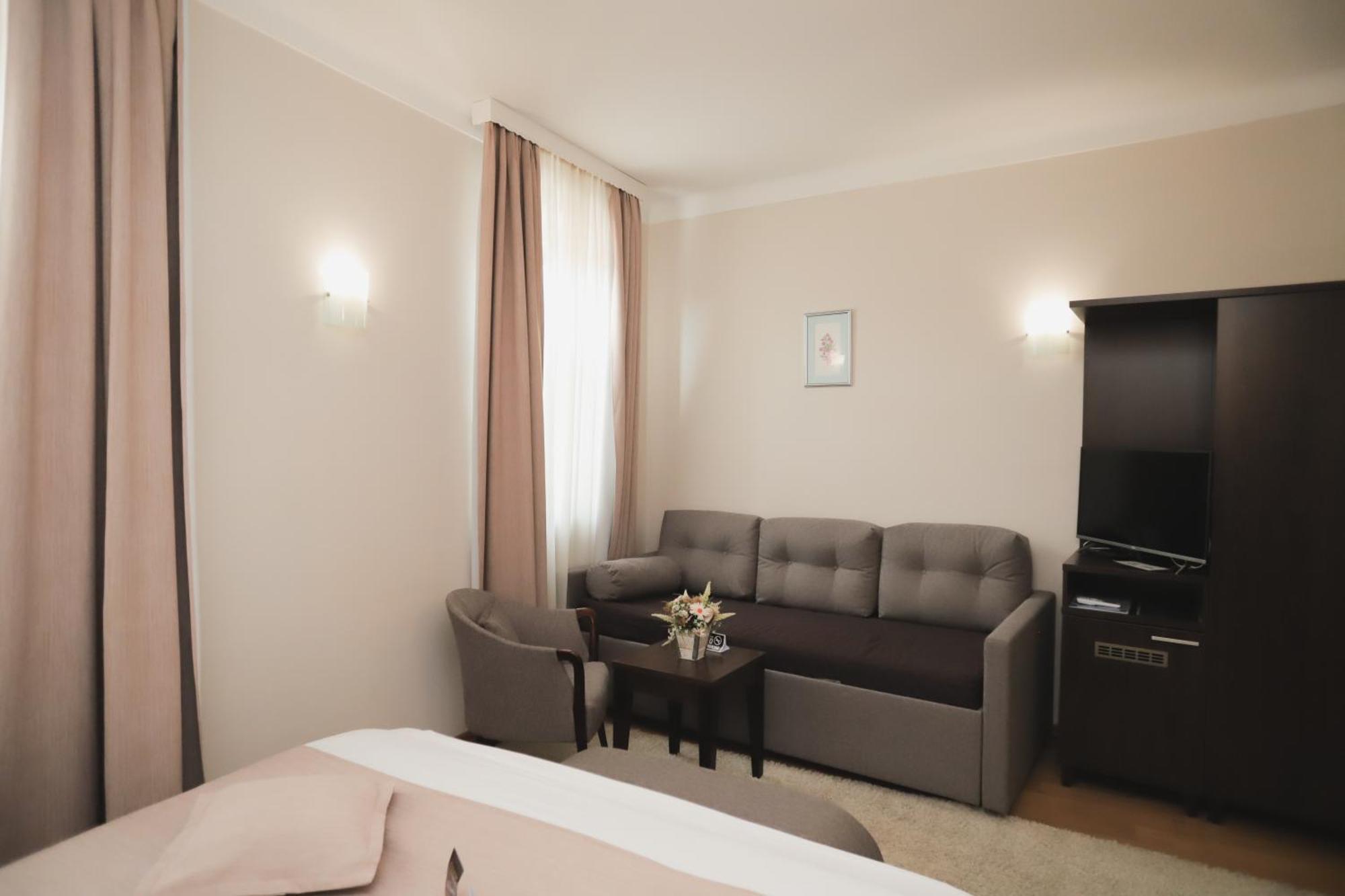 Sobe Bernarda Bed & Breakfast Varazdinske Toplice Dış mekan fotoğraf