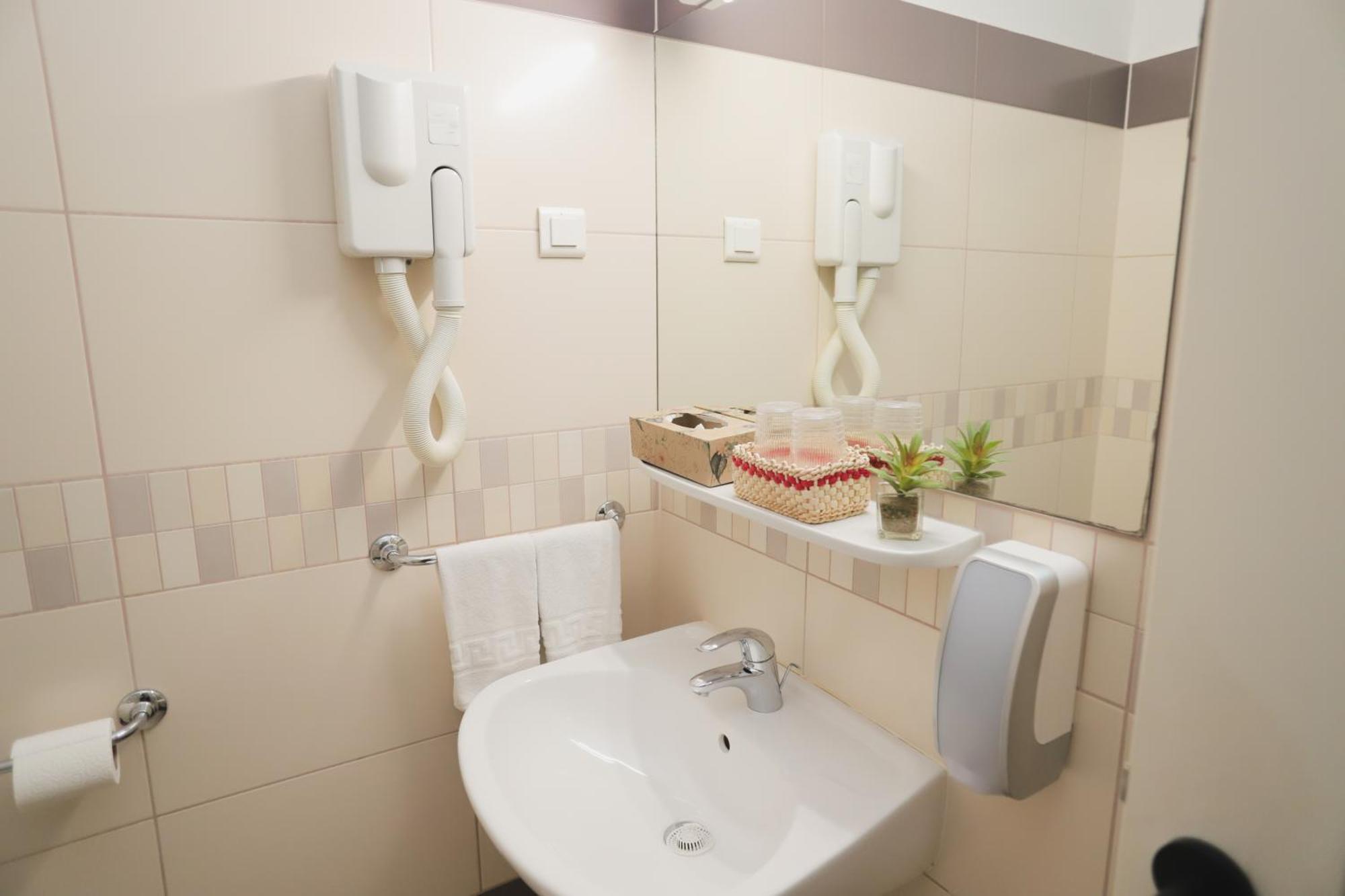 Sobe Bernarda Bed & Breakfast Varazdinske Toplice Dış mekan fotoğraf